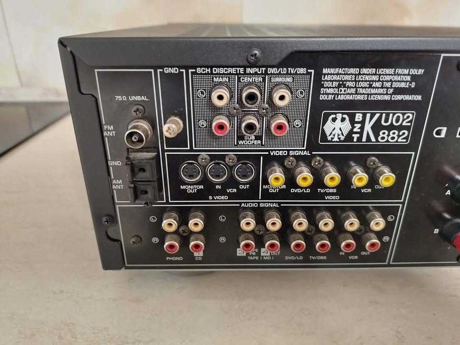 Yamaha RX-v592-Resiver