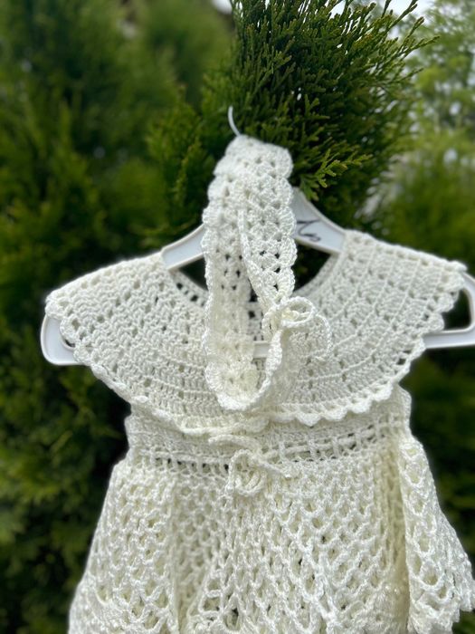 Set rochita si pantofi fetita crosetate, 6-9 luni, calitate excelenta