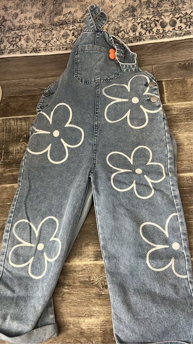 Продам джинсы детские