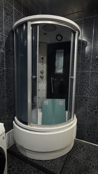 Продам душевую кабину
