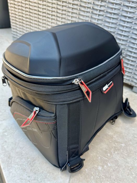 Givi ST607+ Seat Bag – NOUĂ – 22/26L – Extensibilă – Universală