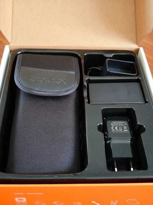 Blitz Godox V860F III pentru Fujifilm nou. BONUS a doua baterie