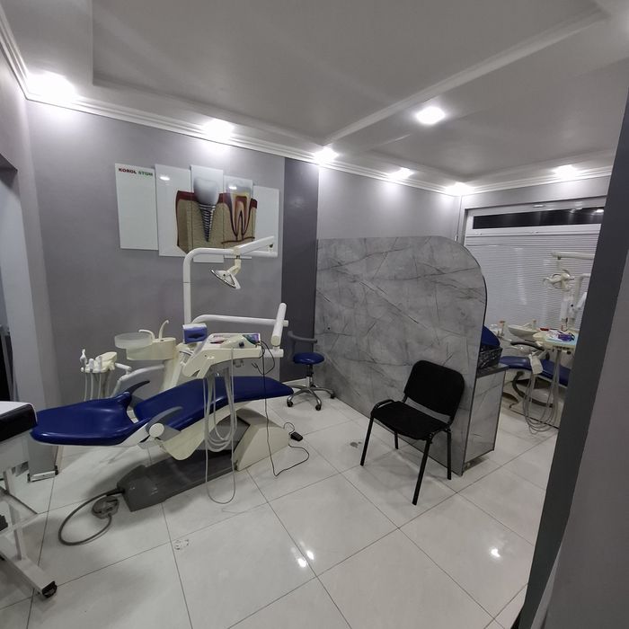 Stomatalogiya sotiladi Chilonzor18 kvartil  al xorazimiy Parlament