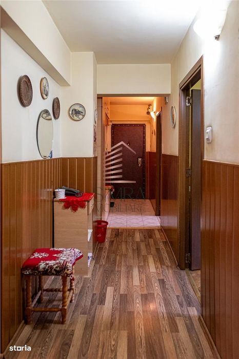 Apartament 4 camere decomandat pta. Decebal