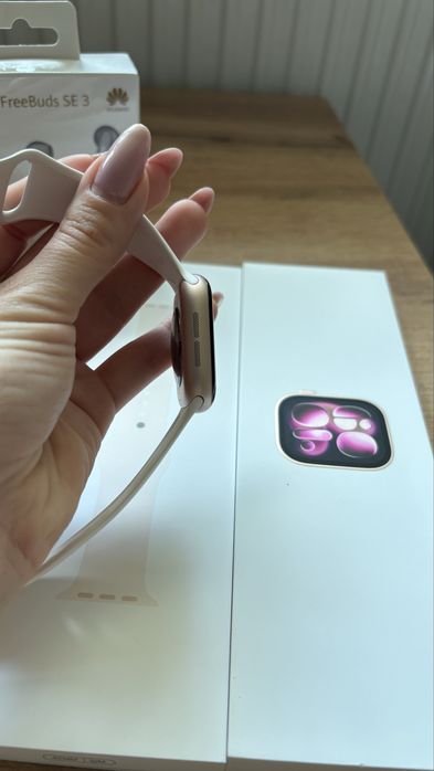 Apple Watch Series 11 GPS, 42mm, rose gold
