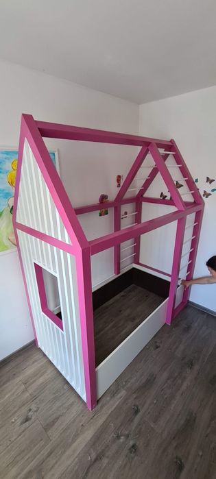 Vand pat copii tip căsuța