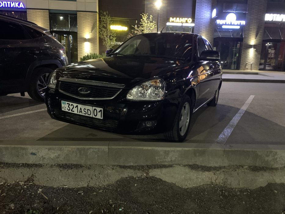 Лада приора 2 полулюкс