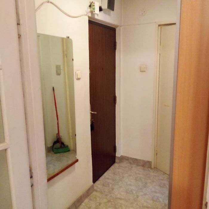 Vand apartament 2 camere