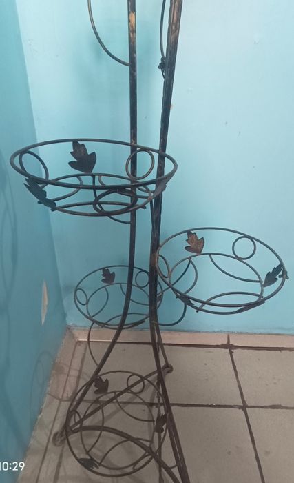 Подставка стойка для цветов