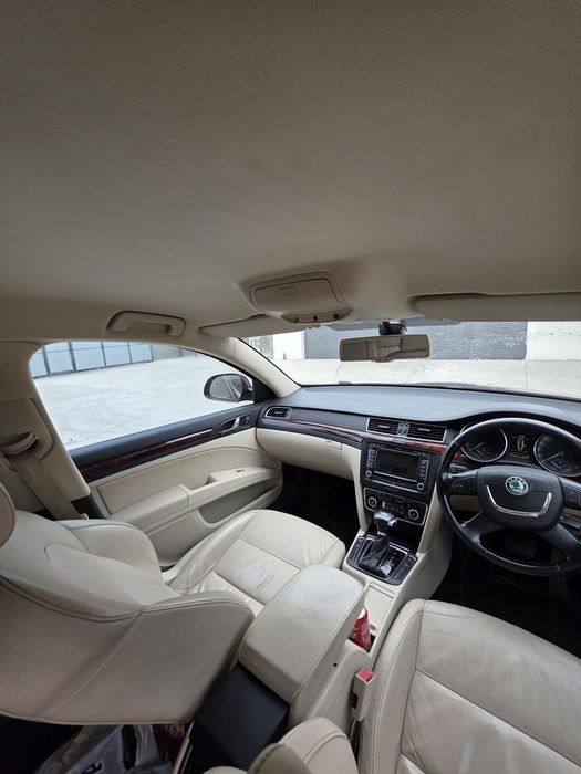Dezmembrez skoda superb 2008 2014