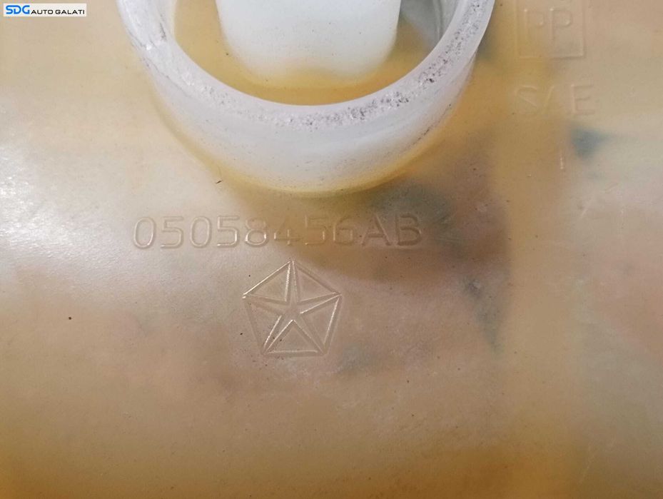Vas Expansiune Apa Antigel Fiat Freemont 2.0 2.8 CRDI 2008 - 2016 Cod 05058456AB [M7262]