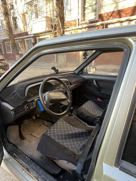 Ваз 2114 на бодром ходу