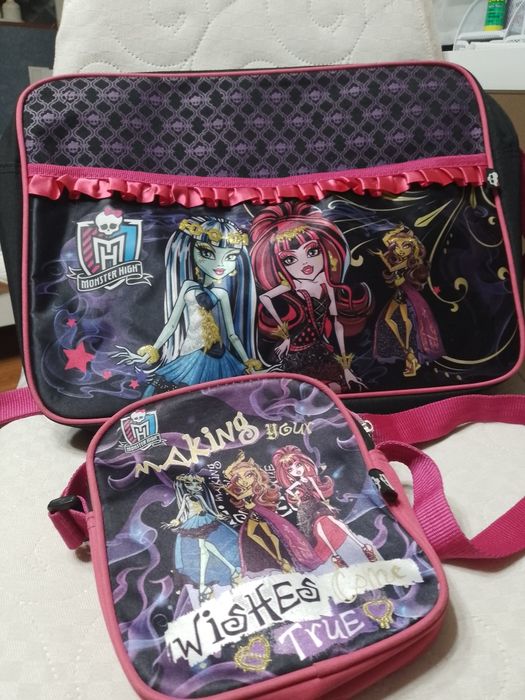 Сумки для девочек.