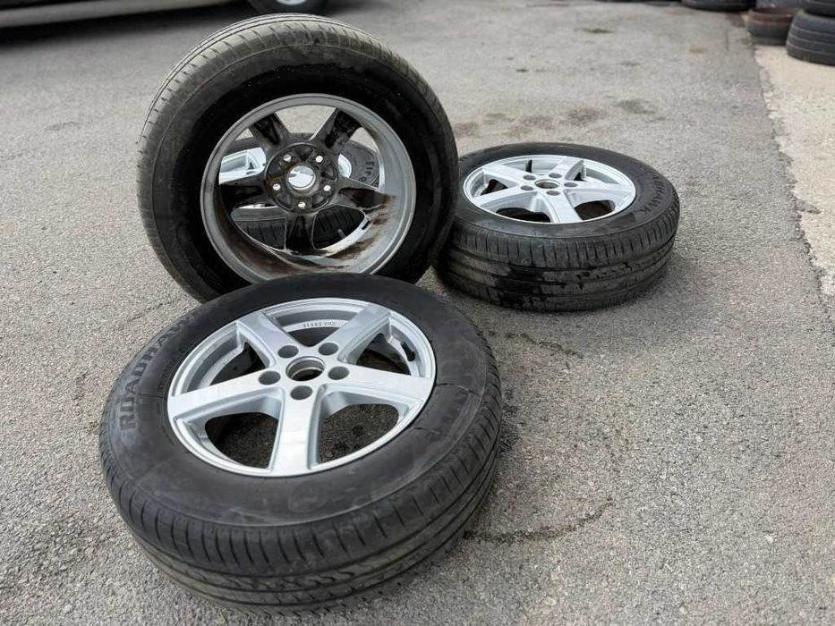 4 бр. Летни гуми 195/65 R15 с алуминиеви джанти 5x112 Audi VW Seat Skoda