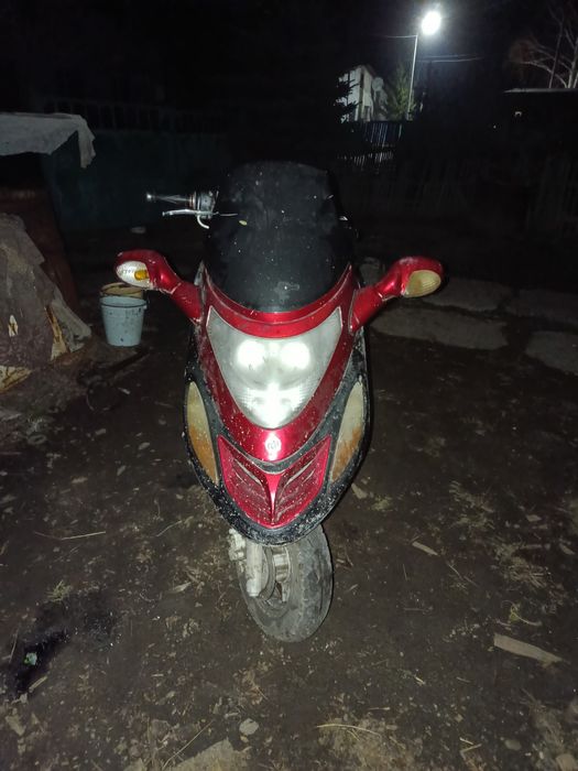 Продам скутар на ходу