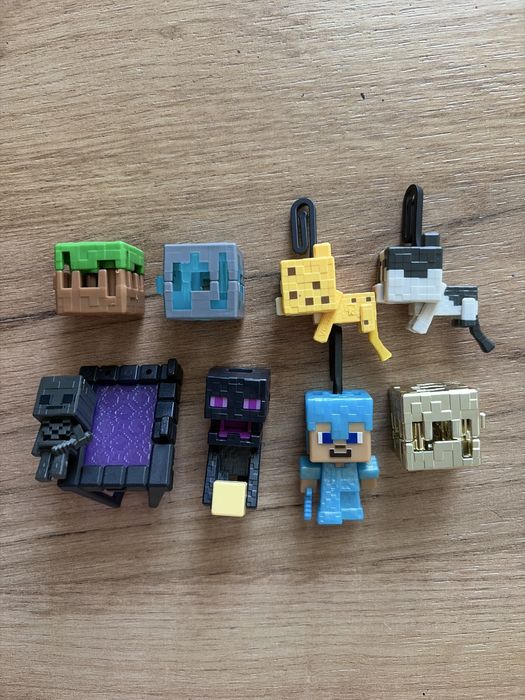 ОБМЕН ЛИБО ПРОДАЖА kinder joy minecraft