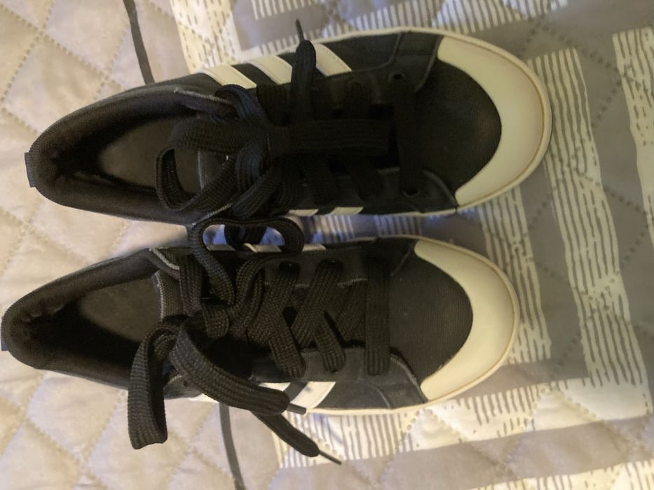 Кецове адидас оригинални