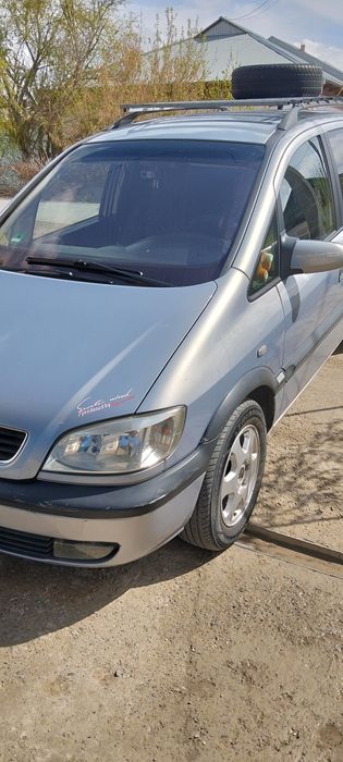 Зафира продам срочно