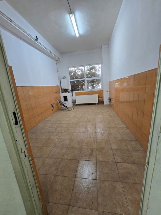 Spații de inchiriat depozit sau birou – flexibile sec 3