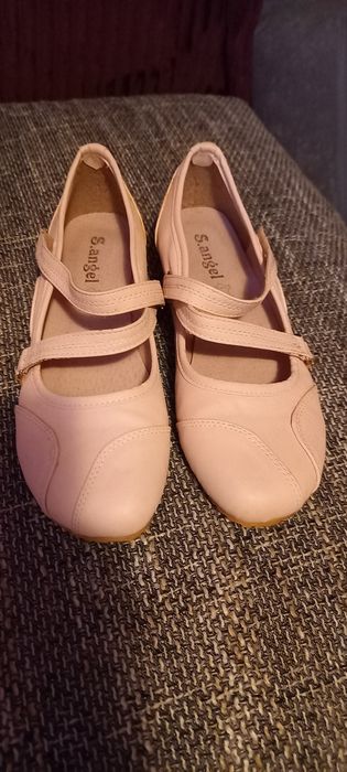 Balerini dama cu un pic de toc