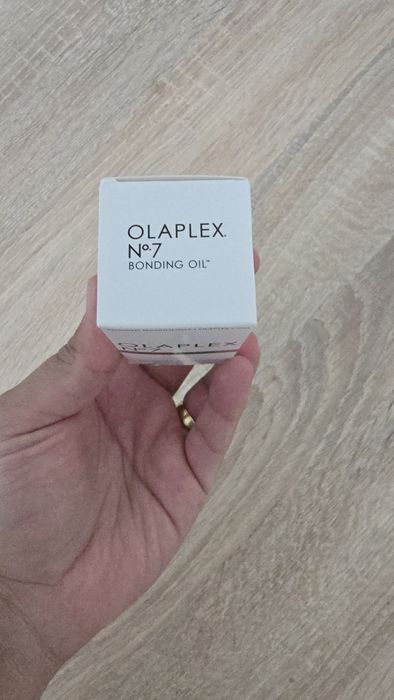 Olaplex No 7 Bonding oil