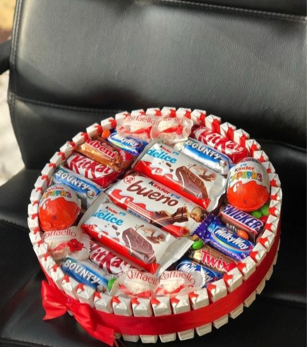 Сладкие боксы и букеты