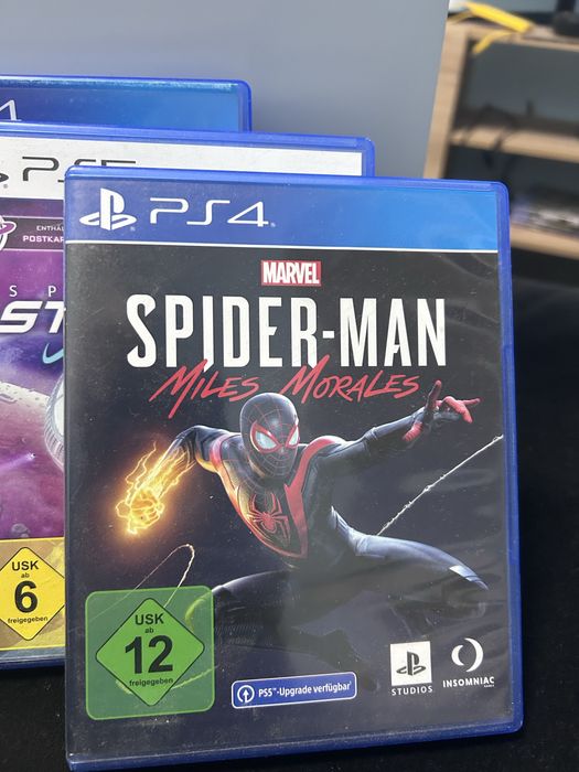 Ps5 + игри + 2 контролера!