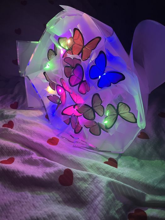 Продам букет из бабочек