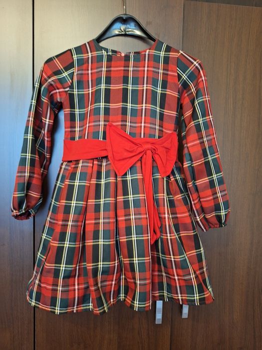 Красива рокличка  за момиченце