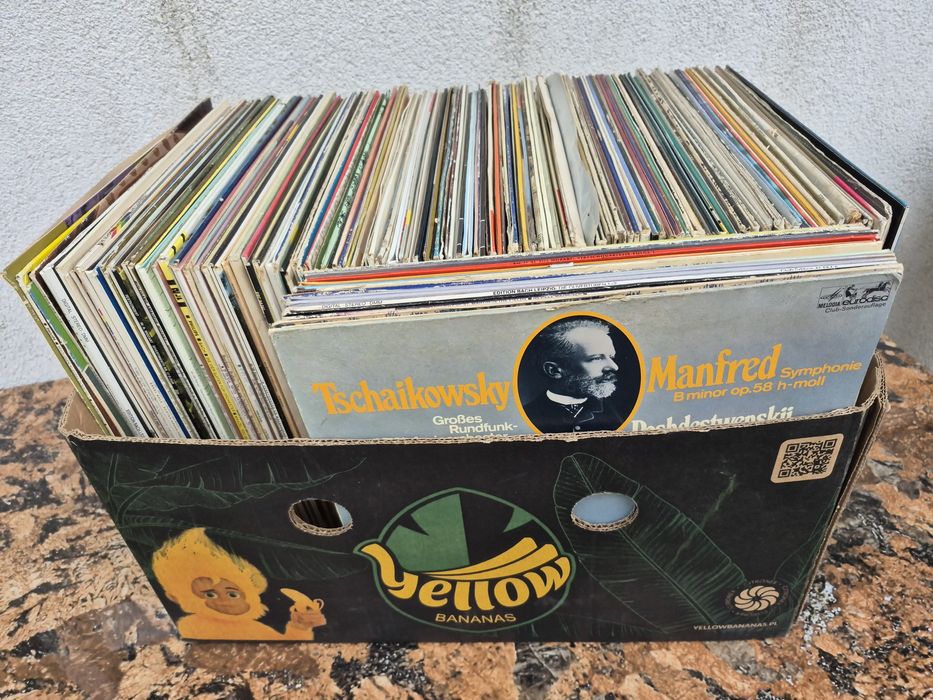 Vând 150LP Discuri Vinil colectie muzica clasica compozitori celebrii