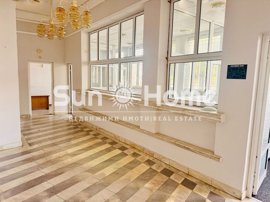 Дава се под наем Офис в Свиленград - 168 кв.м за 428.4 € - Снимка #7