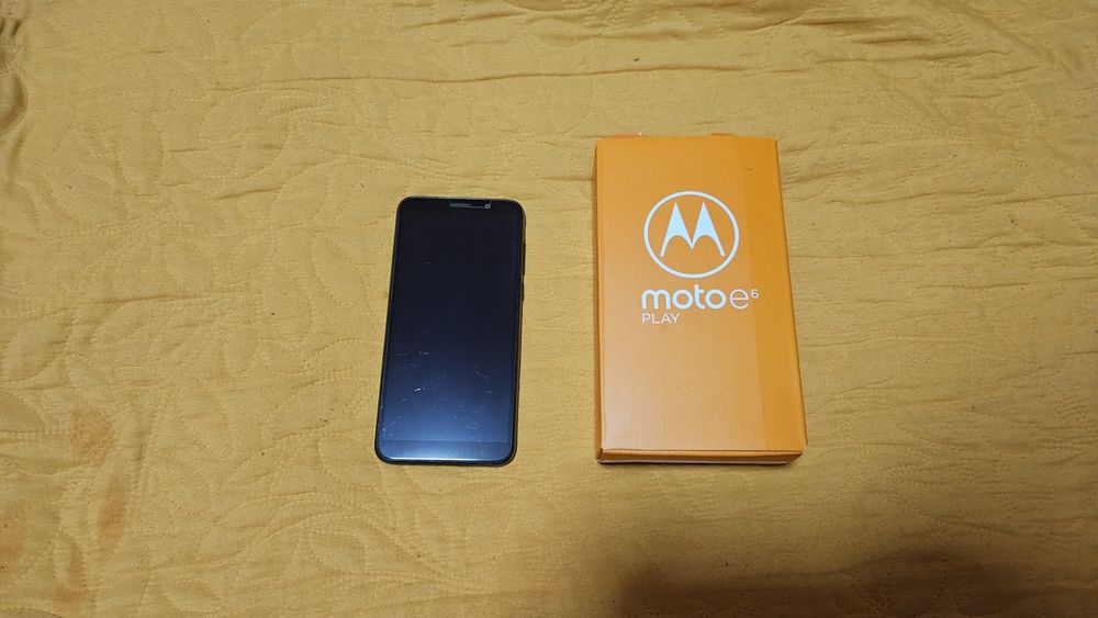 Motorola Moto E6 play Моторола