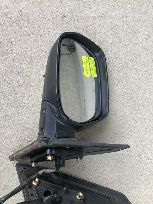 Огледало/огледала ляво и дясно за тойота рав4/toyota rav4 00-05г