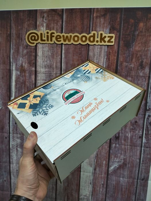 Деревянные коробки с брендированием