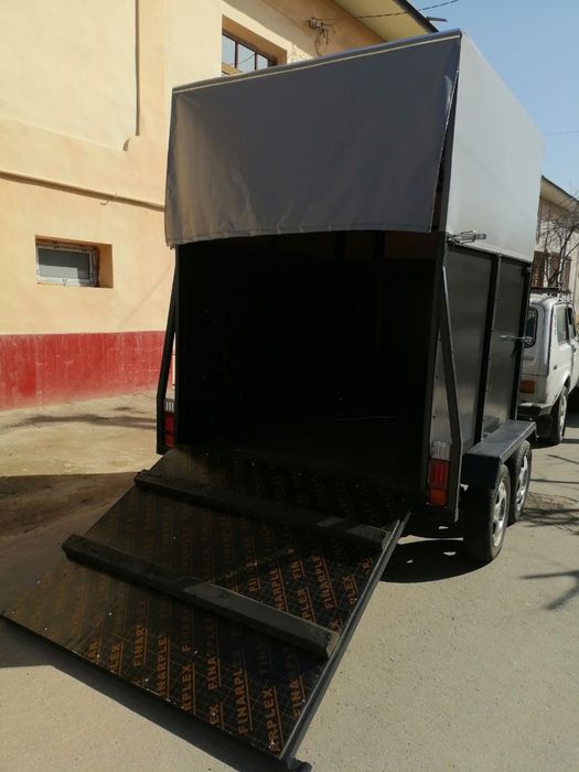 Продаю новый коневоз