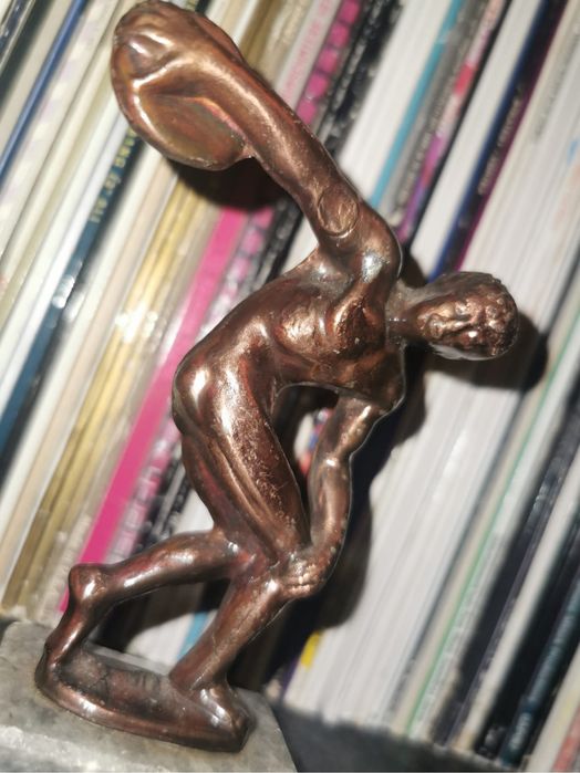 Фигура на диско - хвъргач на Мирон  винтидж бронзова фигурка  статуя