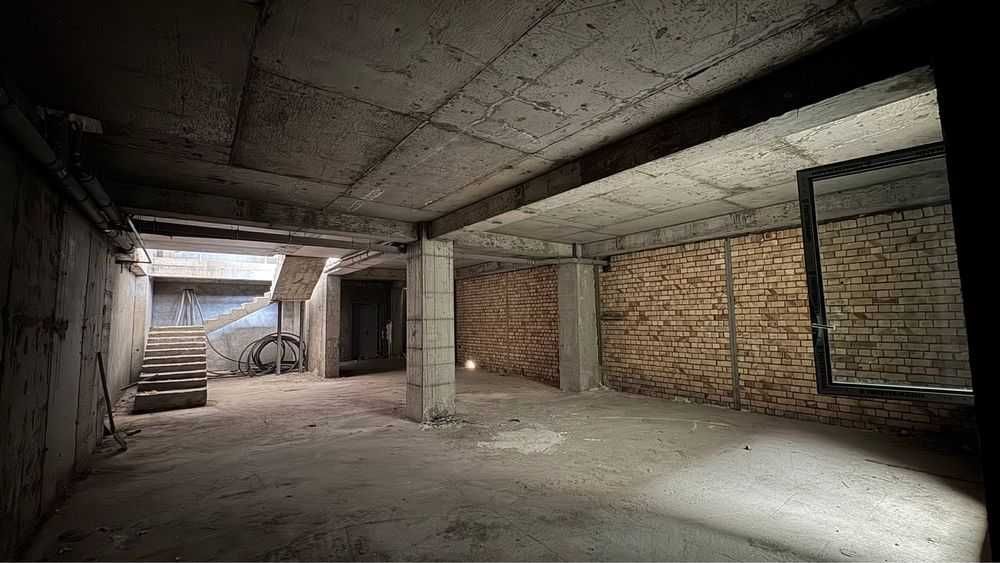 Сдаётся Нежилой Фонд под Бизнес Mirabad Avenue 345 м2 Центр Коробка.