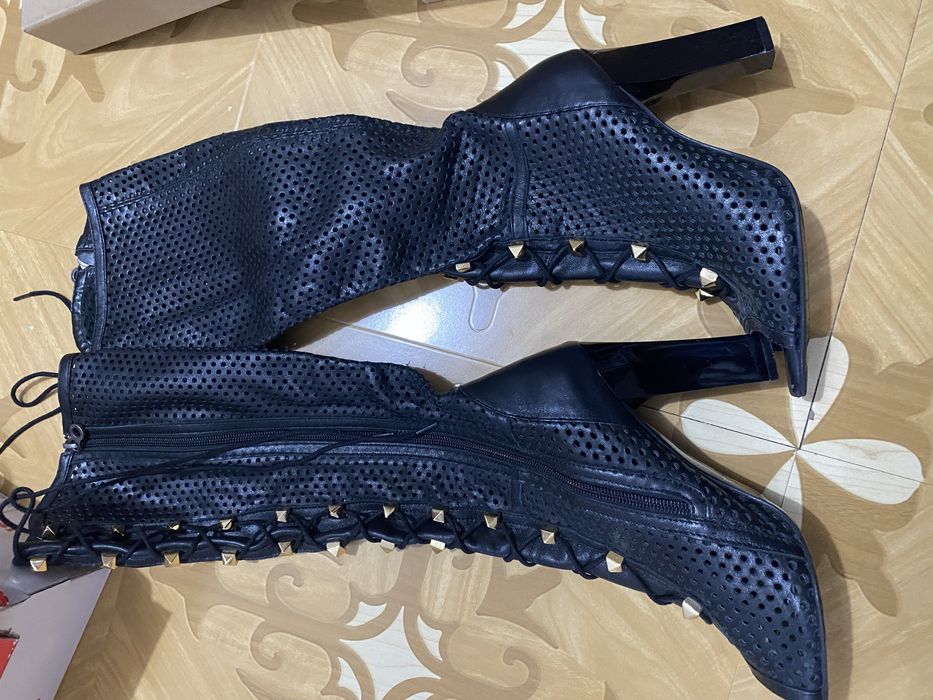 Туфли чернфе высокие