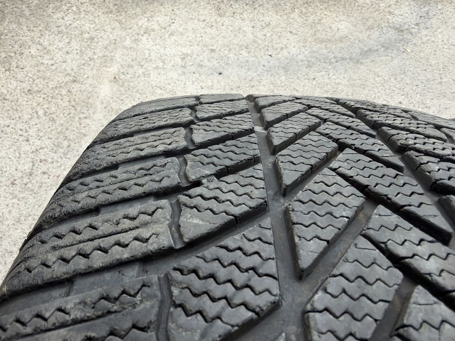 4бр. ЗИМНИ Гуми С Борд 275/50R/20 -BRIDGESTONE- DOT:3623- 5.9мм.+3.0мм. *80€ За Комплект*