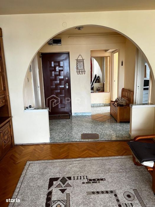 Apartament 3 camere luminos | Dâmbu Pietros,