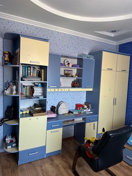 Продам Детскую мебель