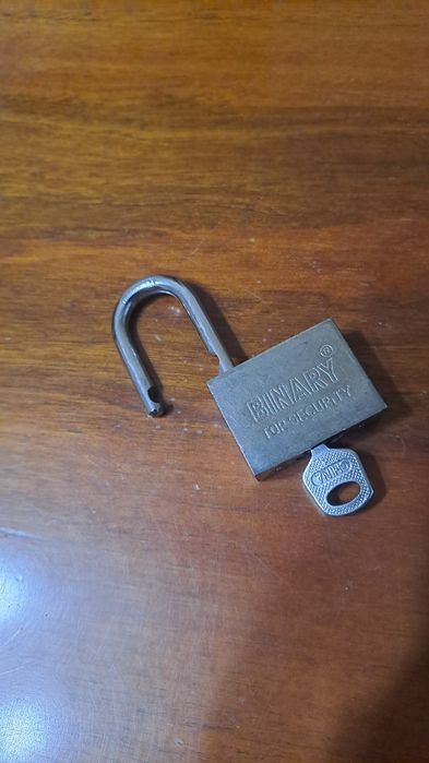 Продам замок небольшой