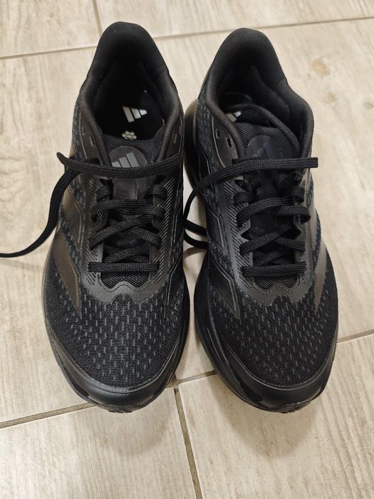 Маратонки  Nike Adidas