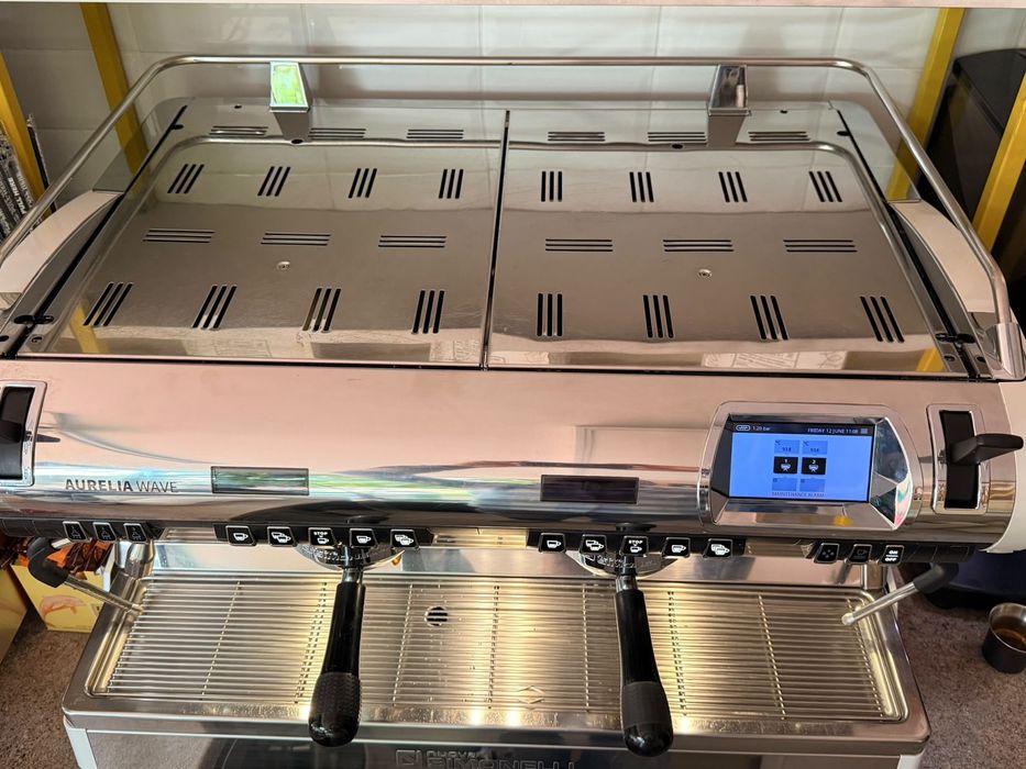 Nuova Simonelli Aurelia Wave T3 digit