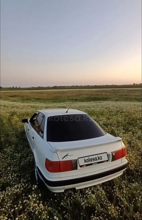 Продам Ауди 80 б4