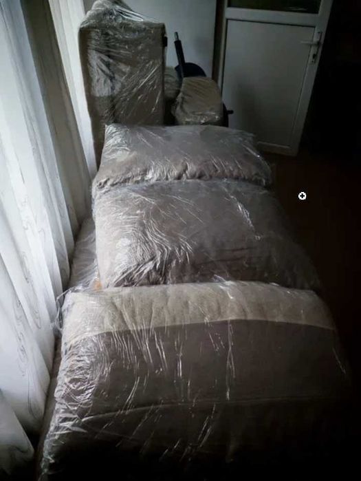 Pat lemn + Canapea Mobexpert - Se vand si separat