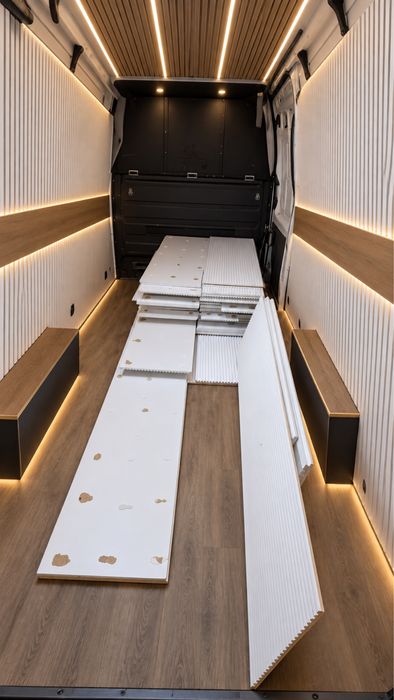 Riflaj perete MDF alb 60 m2-7 euro m2/ Riflaj WPC 9 m2-7  euro m2 materiale construcții interioare premium design modern decor iasi centru tg cucu