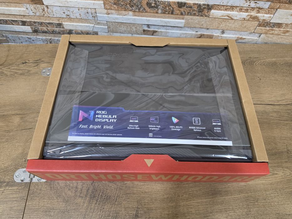 Asus ROG Strix 18 Core i9 14900HX/RTX 4070/32GB DDR5/1TB SSD/Гаранция/ROG Nebula 500 NIT