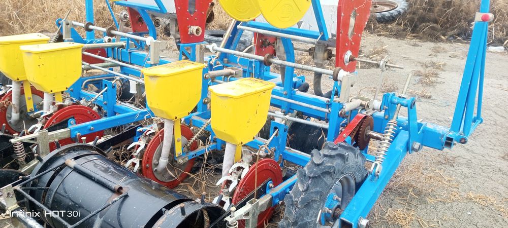 PAXTA ekadigan selka sotiladi yangi ishlamagan