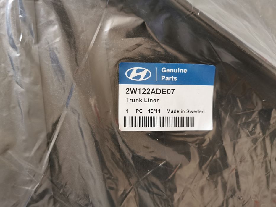 Set presuri + tăvi portbagaj cauciuc Dacia Hyundai Santa Fe Ioniq Kona